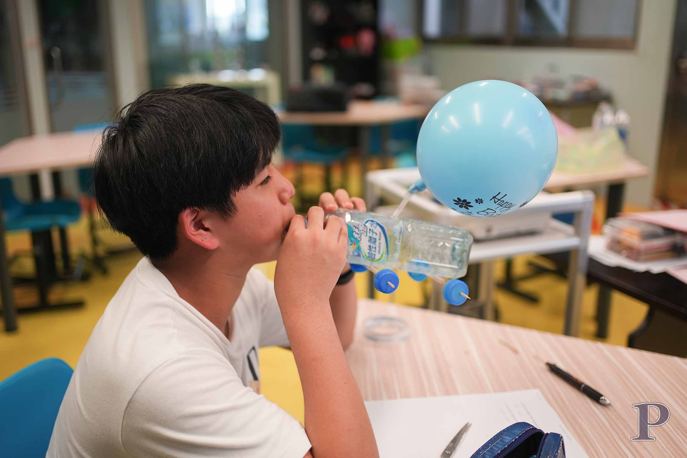 ScienceBalloonCar EnglishImmersion